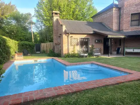 CASA - ALQUILER TEMPORAL- BELLA VISTA