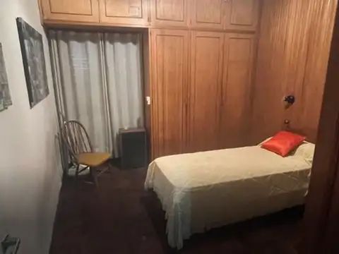 CASA EN VENTA EN LA PLATA