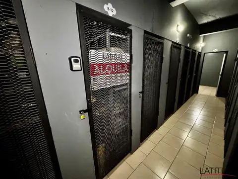 Amplia baulera céntrica en alquiler