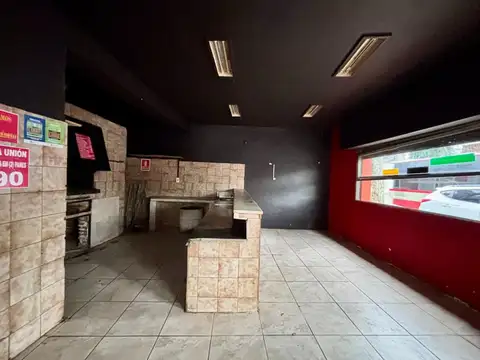 Local en Alquiler 45 años