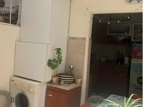 TRIPLEX 4 AMB. CON PATIO Y COCHERA