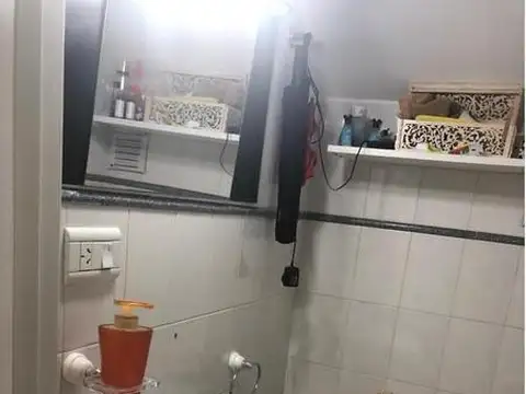 Casa 3 ambientes con 2 baños