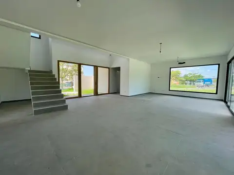 Casa en Venta 1 año