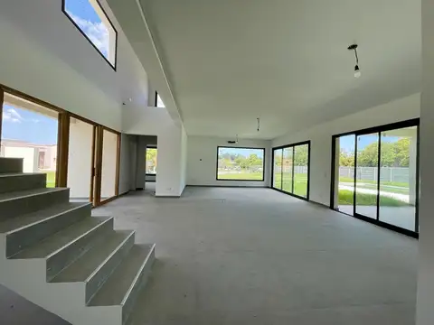 CASA SAN MATIAS 6 AMB EN GRAN LOTE A ESTRENAR