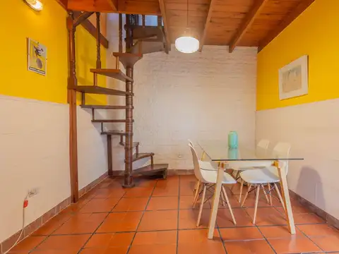 Depto Tipo Casa en Venta 47 años