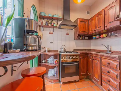 VENTA PH 4 AMBIENTES EN CABALLITO CON PATIO