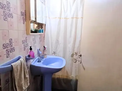 Departamento /PH 3 ambientes en venta en Morón PERMUTA