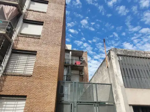 Rodriguez al 900, Piso PB