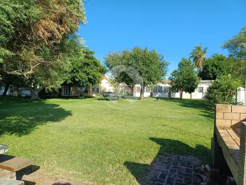 VENTA CASA/QUINTA SOBRE EL RIO - SAUCE VIEJO