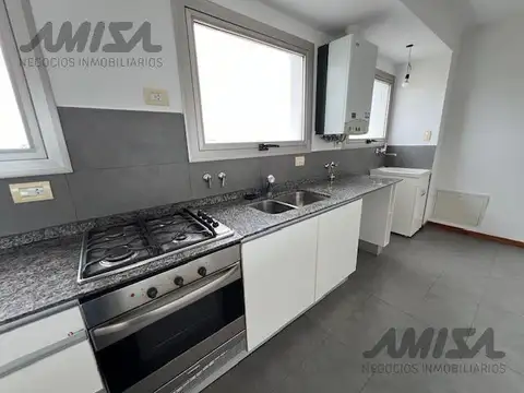 Departamento en Alquiler con 1 cocheras