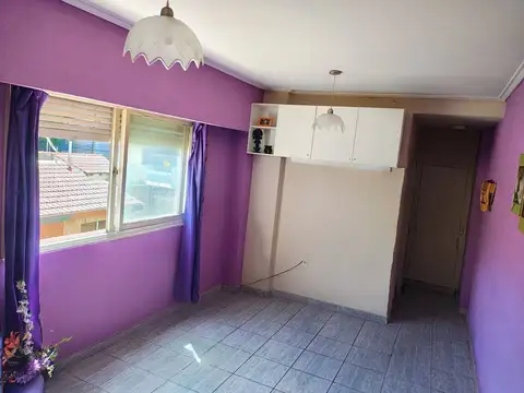 VENTA 2 AMBIENTES CON COCHERA EN PARQUE PATRICIOS