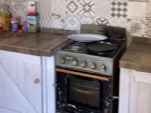 Almacen de campo y vivienda