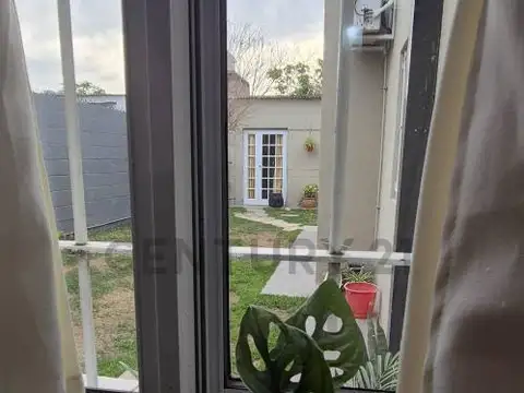 J. Buffa 2600, Piso 0