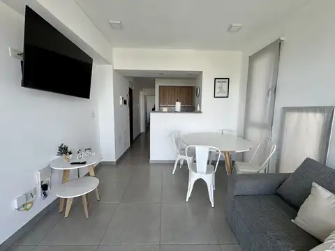 Depto Tipo Casa en Alquiler con 1 cocheras