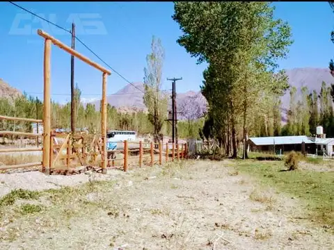 Excelente terreno apto para cualquier emprendimiento y a sólo 5 km del centro comercial