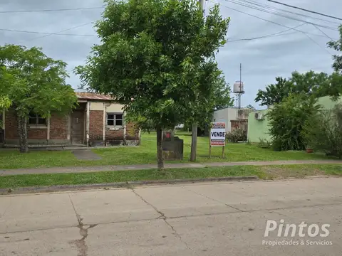 Fracción de terreno sobre calle Monsalvo. PUEBLO PRIMERO DE MAYO.