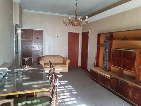 Casa en Venta en Villa Sarmiento, USD 160.000