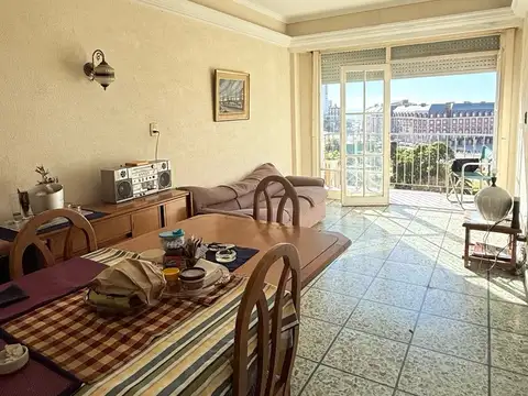 Departamento - Plaza Colon