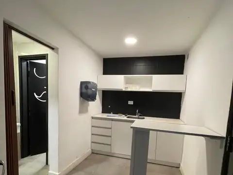 Constitucion 4870, entre Lopez y Planes y Chubut