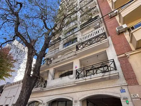 55 entre 9 y 10 , Piso 0