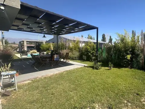 Maravillosa CASA en VENTA en Lulunta MAIPU