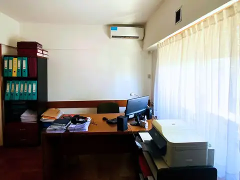 Avenida Rivadavia 1300