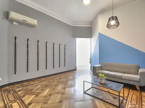 Oficina Monoambiente con 4 baños