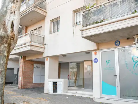 Cochera En Venta, Zona Centro