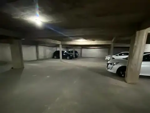 Cochera en Venta Fija