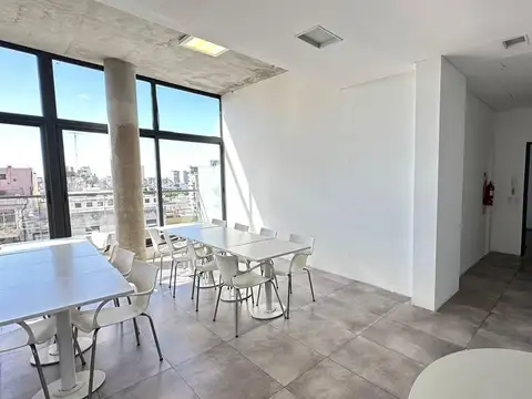 Oficina en Alquiler al Noreste