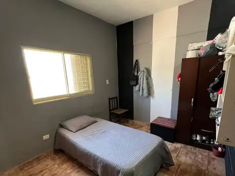 VENDE CASA LA CHACARITA 4 AMBIENTES OPORTUNIDAD