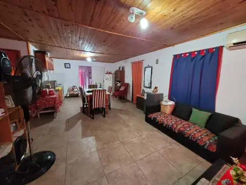 La Campiña, De La Riestra Y Angelita Viale 1