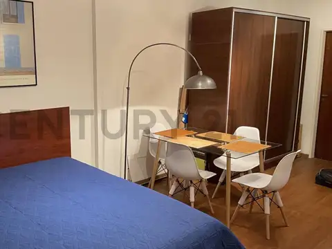 Departamento en Alquiler en San Nicolás, $ 700.000