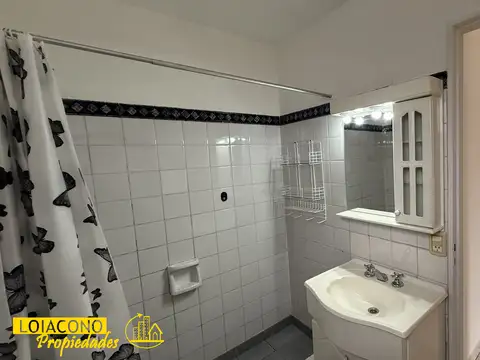 Alq. Castañares 4800 - Depto 3amb c/bcón - Loiacono Propiedades