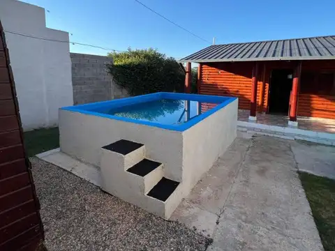 Depto Tipo Casa 5 ambientes con 2 baños