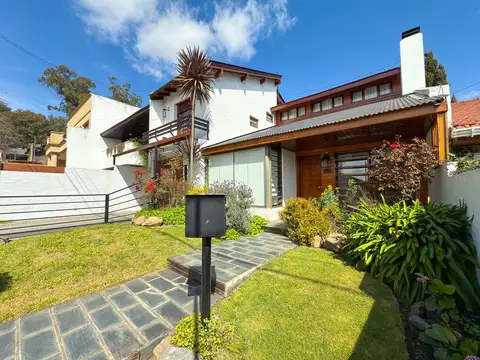 Avenida Coronel Dorrego 100