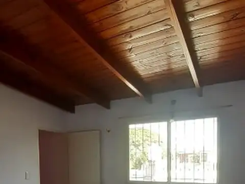 DEPARTAMENTO DE 2 AMBIENTES EN ALQUILER - MORON SUR