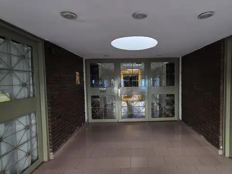 ONCATIVO 1900, Piso 1