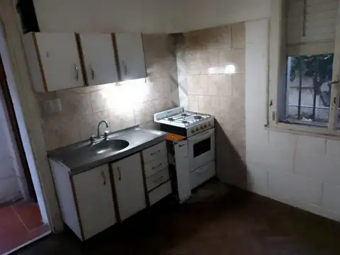 Departamento 2 ambientes con cochera