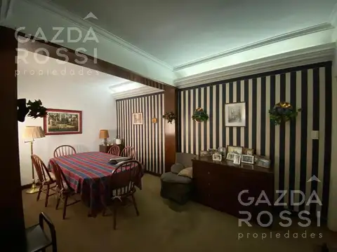 Casa en Venta en Adrogue, USD 258.000