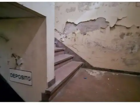 VENTA- PROPIEDAD IDEAL INVERSIONISTA -CENTRO DE FCIO. VARELA