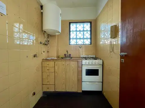 Departamento en Venta en Barrio Parque, USD 75.000