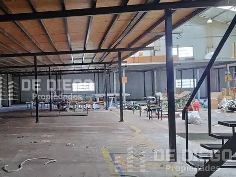 Galpon en Alquiler 29  mts Fondo