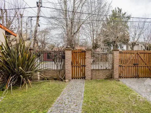 Casa en Venta en City Bell, USD 199.000