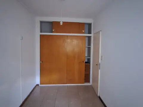 ALQUILER DEPARTAMENTO 2 AMBIENTES CABALLITO PATIO