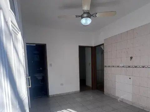 Depto Tipo Casa en Venta en Carapachay, USD 52.000