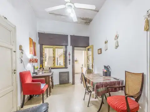 Casa 5 ambientes con 1 baño