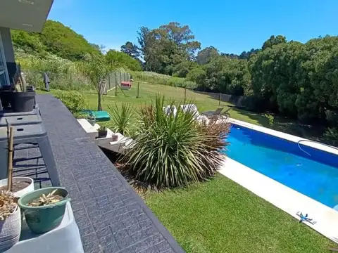 Casa 4 ambientes con 4 baños