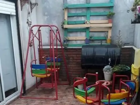 Depto Tipo Casa en Venta de 2 dormitorios