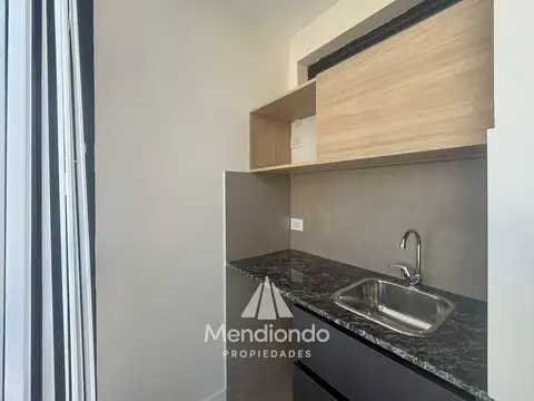 Oficina en Alquiler al Noreste